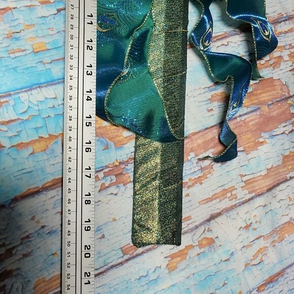 Peacock Candy Cane Wreath  - Picture 6 of 8